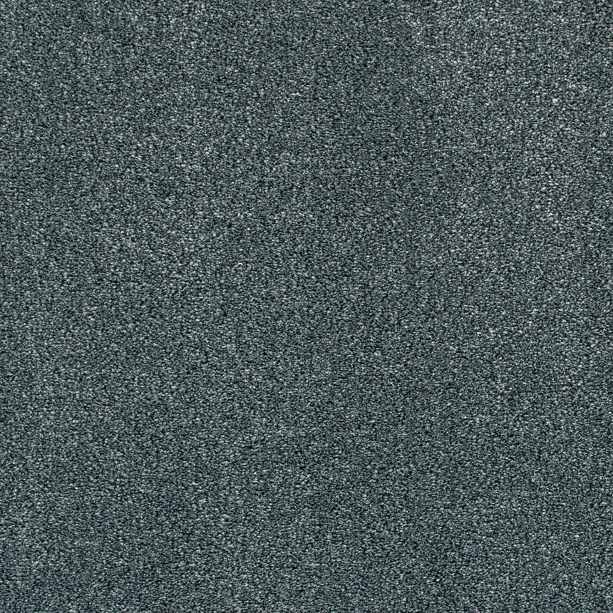 Slate Blue 277 Oxford Saxony Carpet 2.6m x 5m Remnant