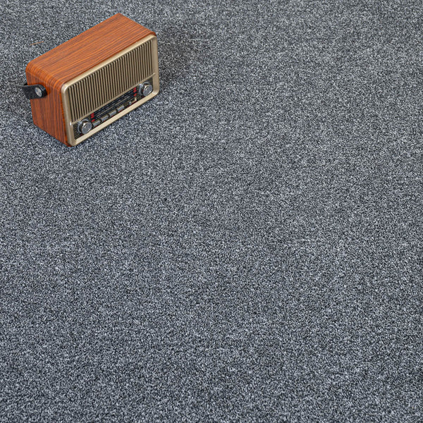 Carbon 376 Birma Saxony Carpet