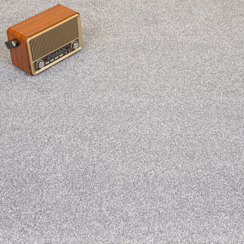 Grey Wisp Zephyr Saxony Carpet