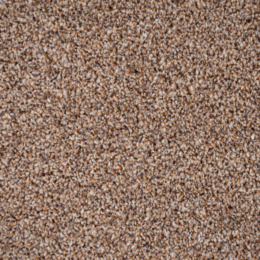 Hazelnut Brown 94 Pisa Saxony Carpet