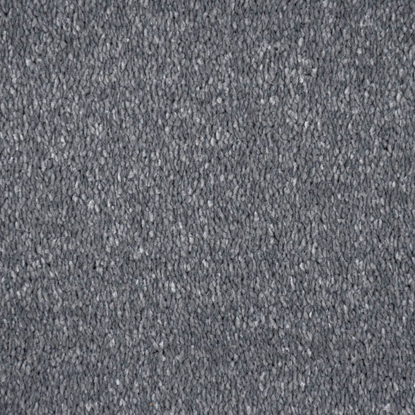 Misty Grey Verdi Saxony Carpet