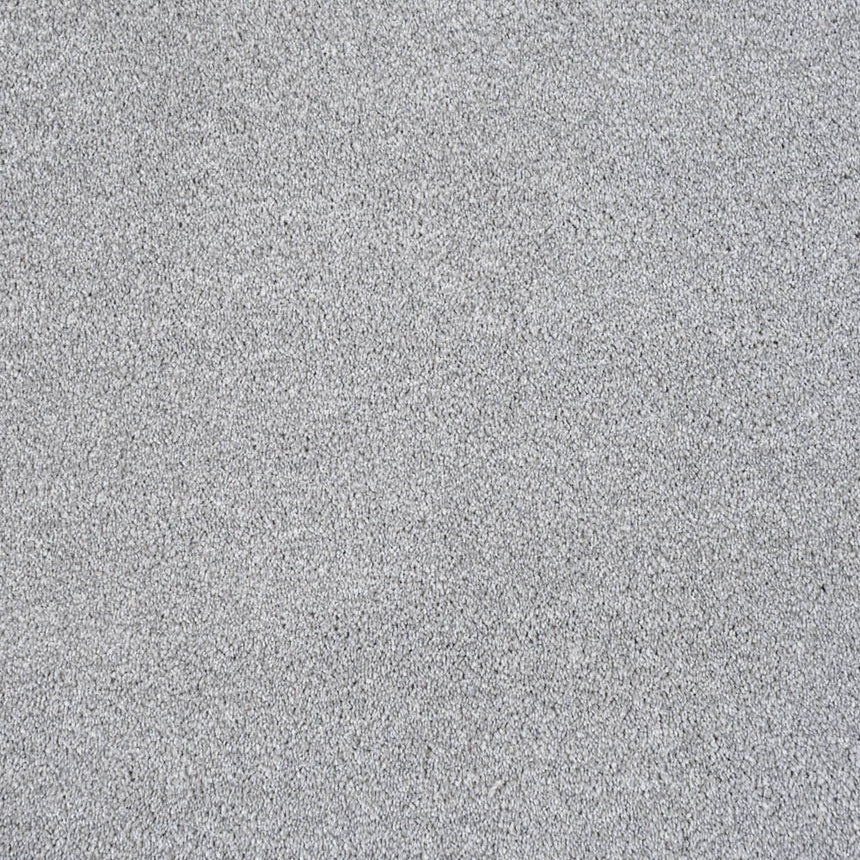 Polished Silver Maverick Saxony Carpet