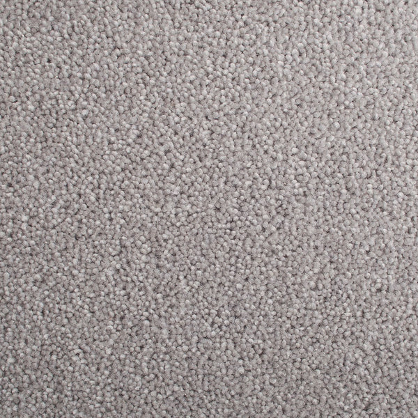 Silver Cloud 50oz Home Counties Carpet 4.9m x 5m Remnant