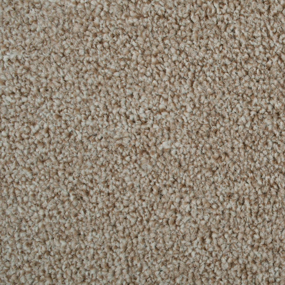 Beige Mirage Saxony Carpet Remnant | OnlineCarpets.co.uk | Online Carpets